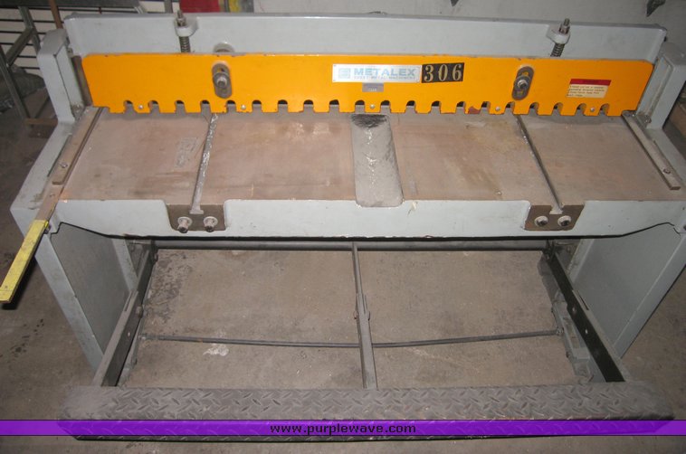 image for item 3010 Metalesx Metal X shear