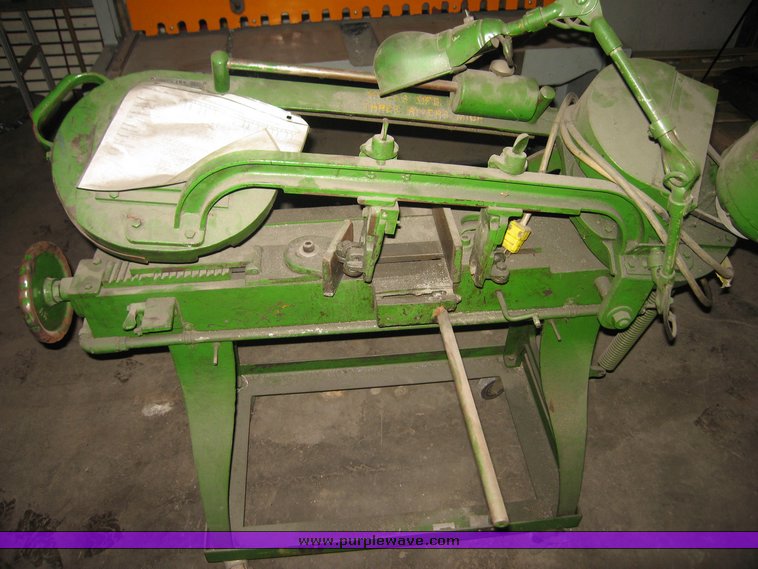 image for item 3011 Wells Manufacturing band saw
