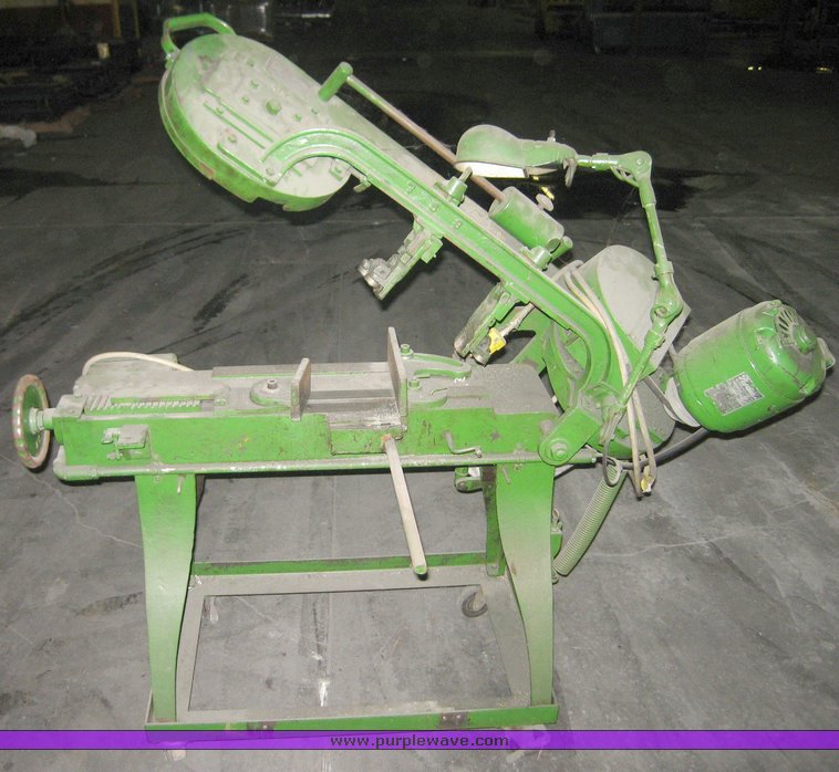 image for item 3011 Wells Manufacturing band saw