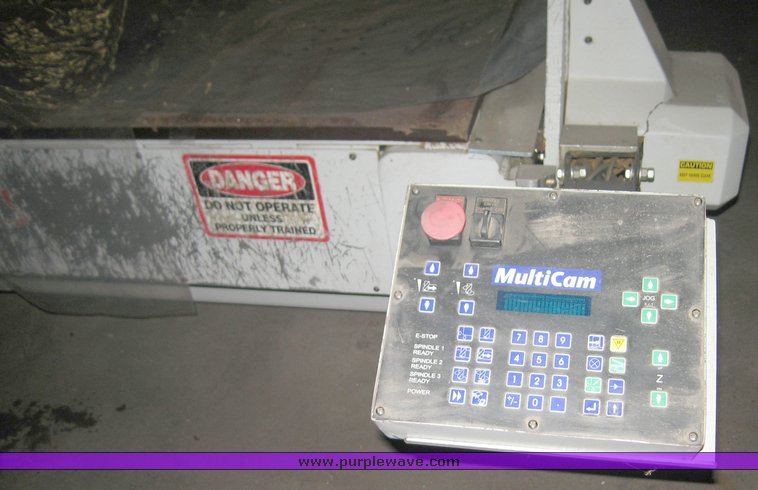 image for item 3012 Multicam Pro series router