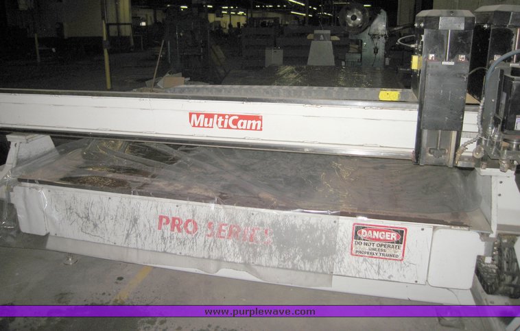 image for item 3012 Multicam Pro series router
