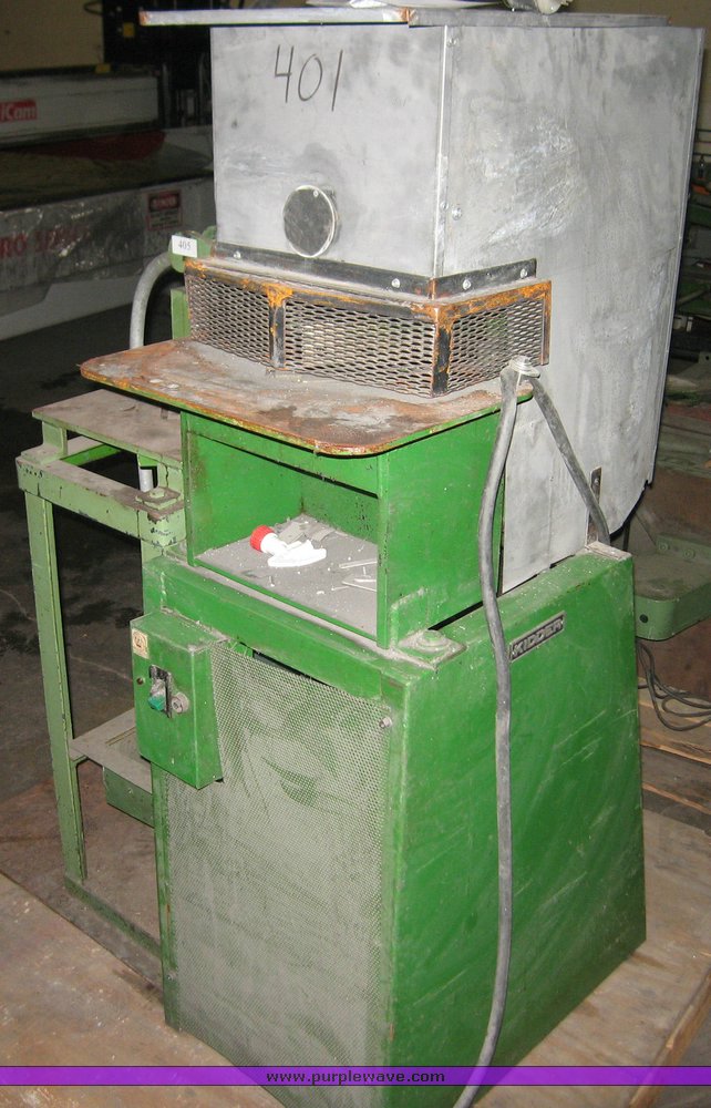 image for item 3029 (3) corner notchers