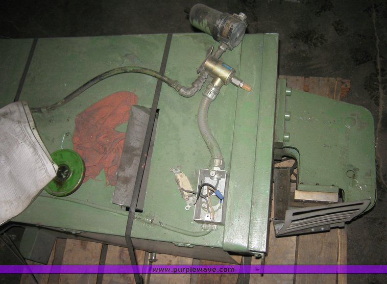 image for item 3029 (3) corner notchers