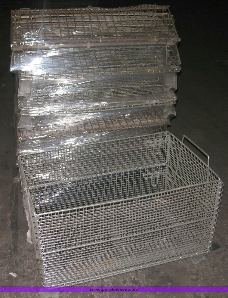 image for item 3033 (9) wire baskets