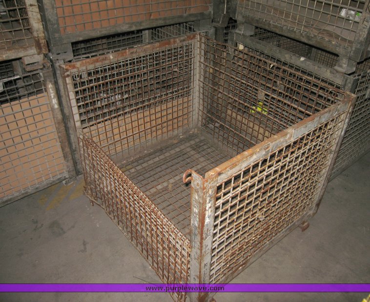 image for item 3034 (15) non collapsible wire baskets