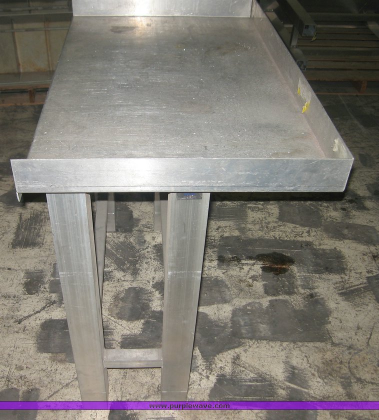 image for item 3037 Work benches