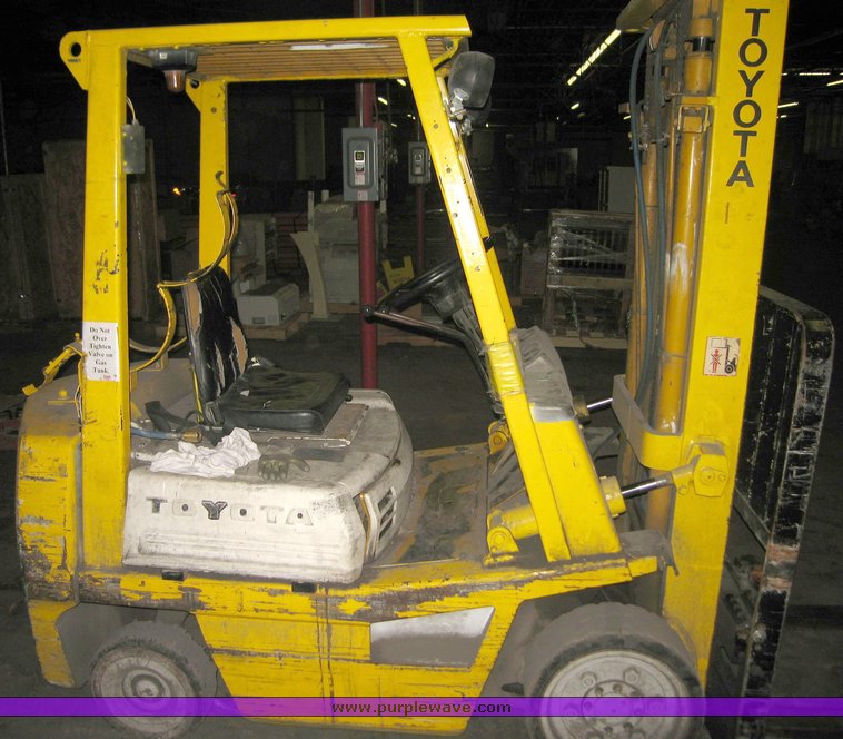 image for item 3041 Toyota 42-4FGC25 forklift