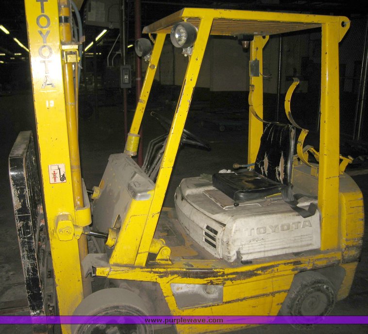 image for item 3041 Toyota 42-4FGC25 forklift