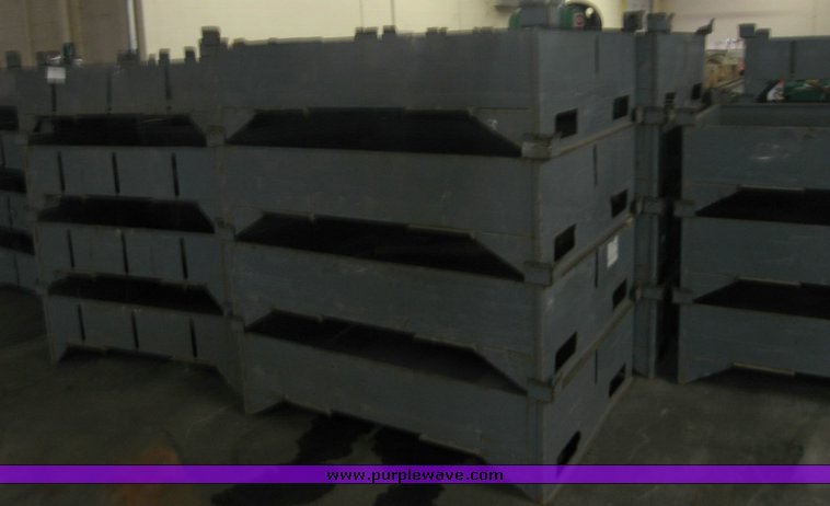 image for item 4032 (20) shipping containers