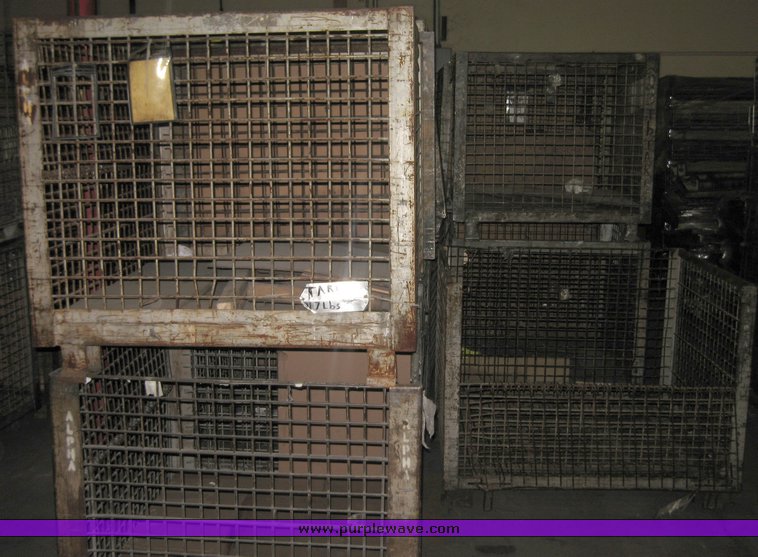image for item 4034 (15) non collapsible wire baskets