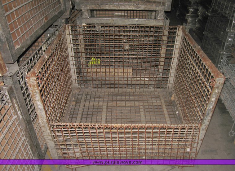 image for item 4034 (15) non collapsible wire baskets