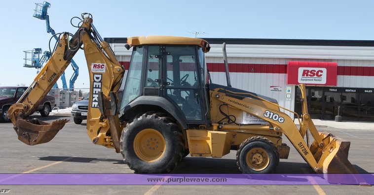 image for item 1006 2004 John Deere 310G MFWD loader backhoe