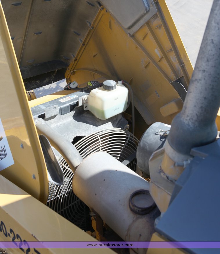 image for item 1006 2004 John Deere 310G MFWD loader backhoe