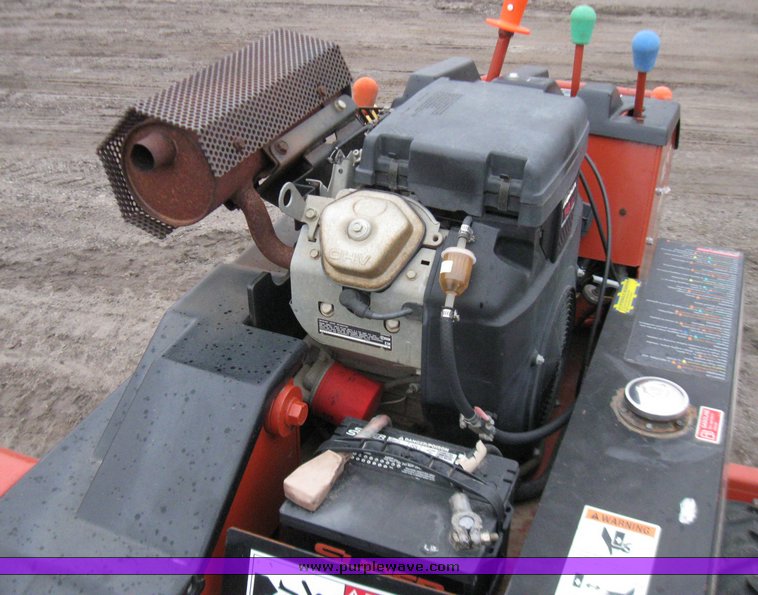 image for item 3031 2005 Ditch Witch 1820HE walk-behind trencher