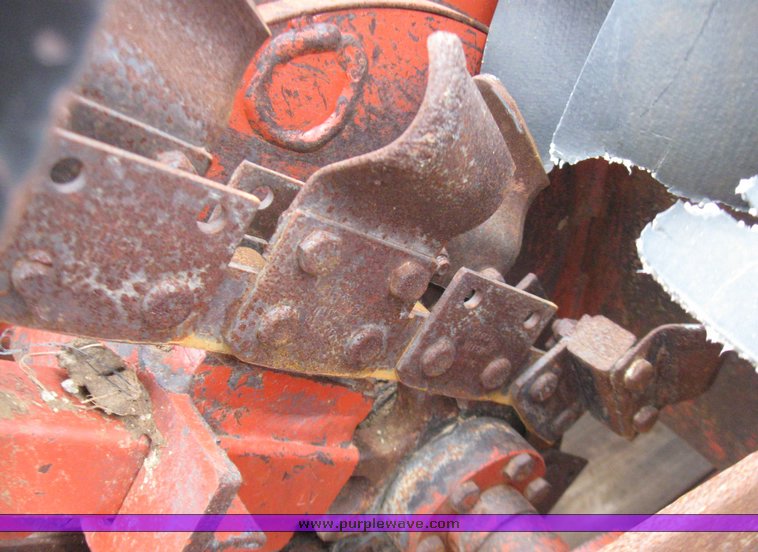 image for item 3031 2005 Ditch Witch 1820HE walk-behind trencher