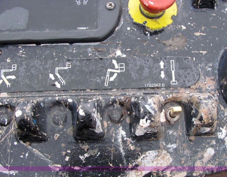 image for item 3284 1999 JLG 600S boom lift