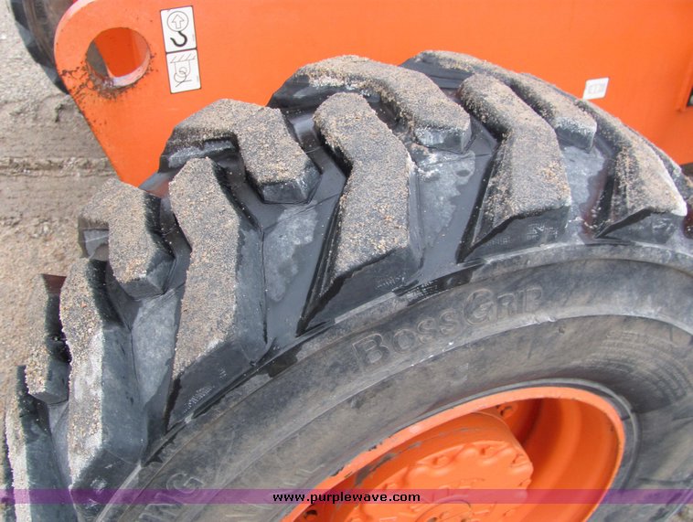 image for item 3284 1999 JLG 600S boom lift