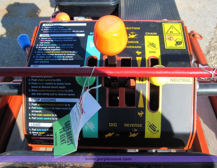 2005 Ditch Witch 1330H walkbehind trencher in Joplin, KS Item 4587