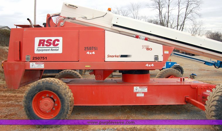 image for item 6038 1998 Snorkel TBA80DZ boom lift