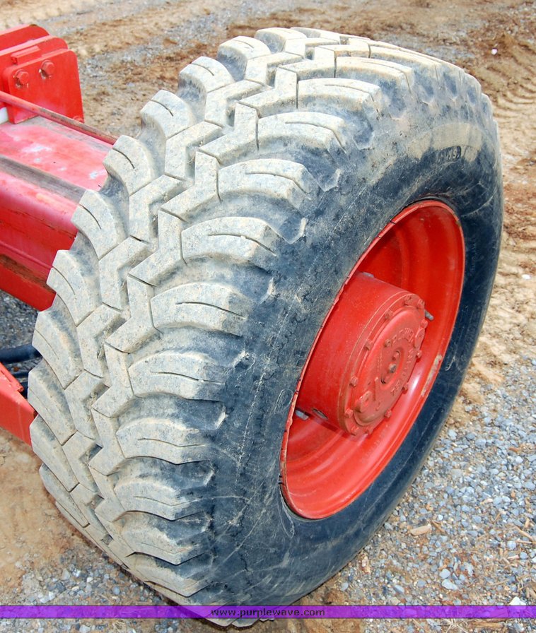 image for item 6038 1998 Snorkel TBA80DZ boom lift