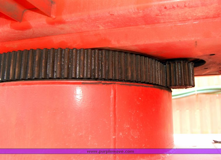 image for item 6038 1998 Snorkel TBA80DZ boom lift