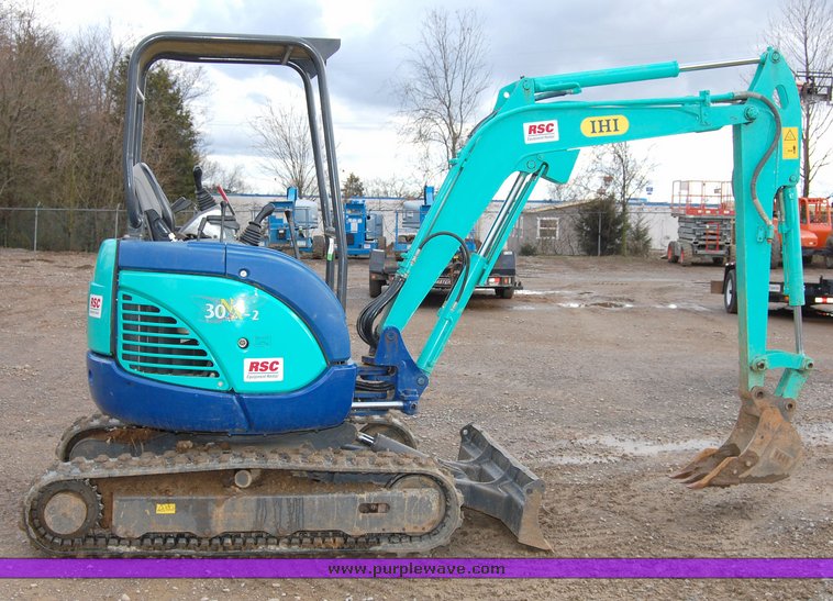 image for item 6039 2005 IHI 30NX-2 compact excavator