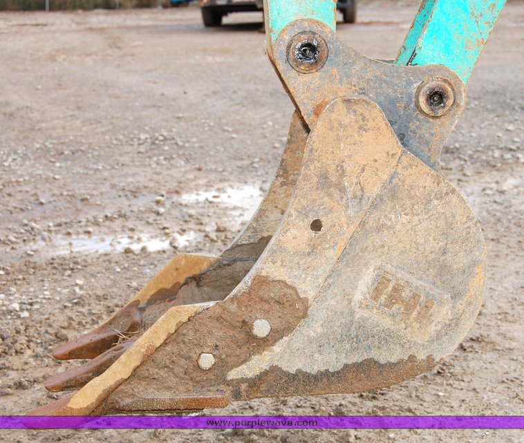 image for item 6039 2005 IHI 30NX-2 compact excavator