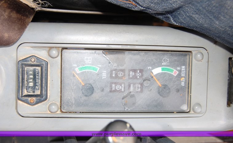 image for item 6039 2005 IHI 30NX-2 compact excavator