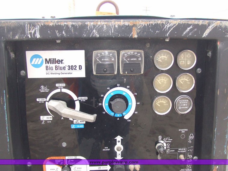 image for item 6564 2003 Miller Big Blue 302D welder