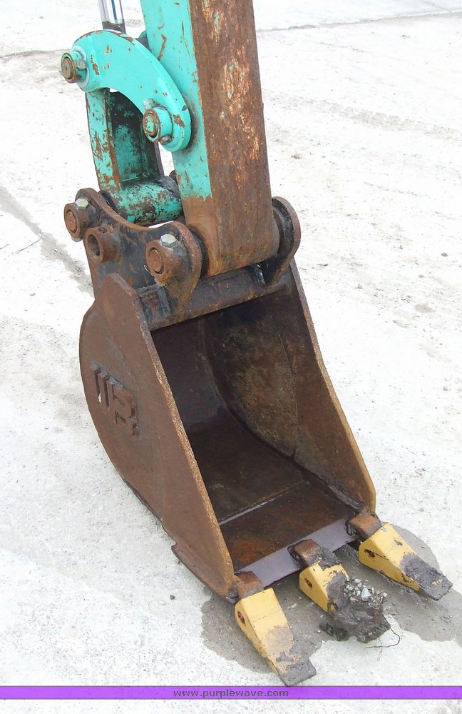 image for item 6565 2004 IHI 25N compact excavator