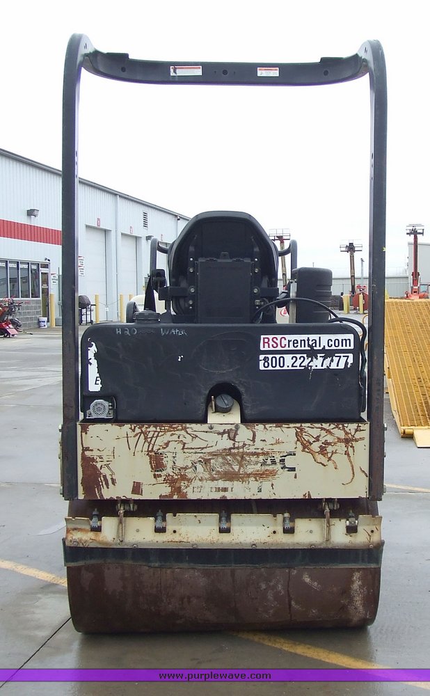 image for item 6566 2005 Ingersoll Rand DD24 asphalt roller/compactor