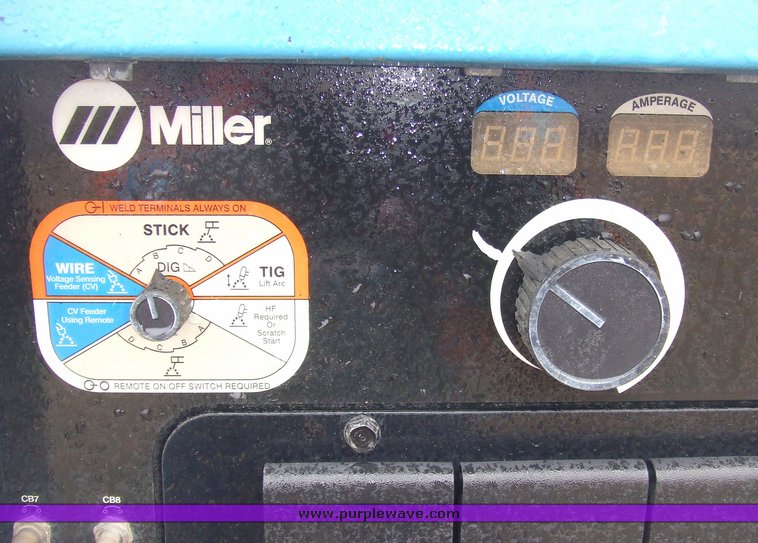 image for item 6568 2004 Miller Big Blue 300P welder