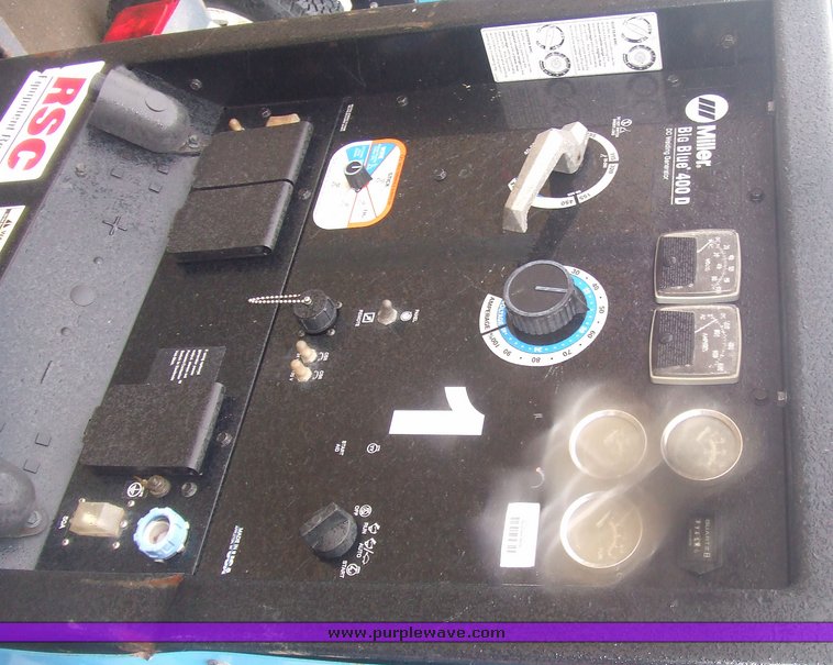 image for item 6569 2005 Miller Big Blue 400D welder
