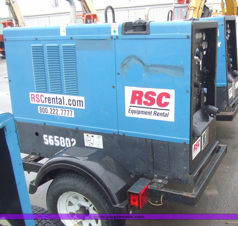 image for item 6569 2005 Miller Big Blue 400D welder