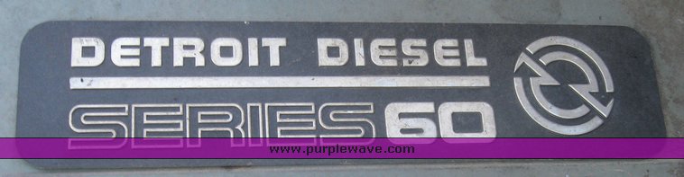 image for item 3963 1994 Freightliner FL120 semi tractor