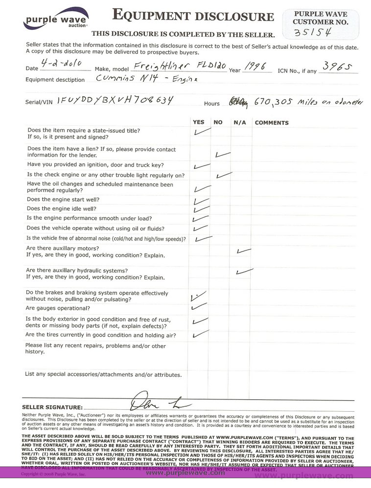 image for item 3965 1997 Freightliner FLD120 semi tractor