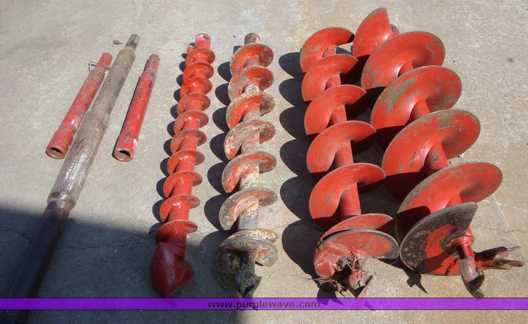 image for item 1104 General 660 Dig-R-Mobile post hole digger