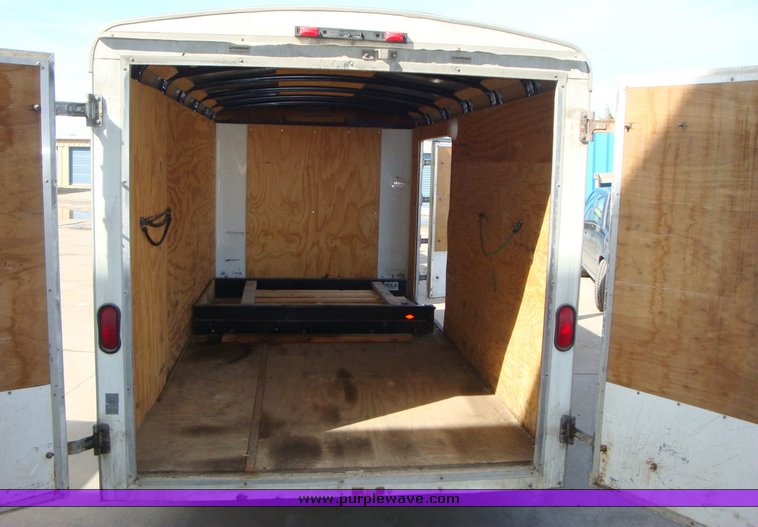 image for item 1106 1997 Doolittle 6' x 10' enclosed trailer