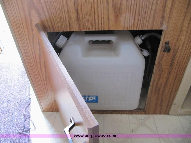 image for item 1112 1993 Jayco Eagle 8SD pop-up camper