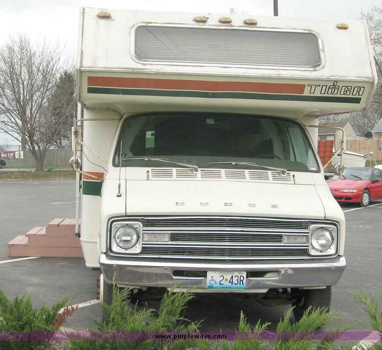 image for item 2016 1977 Dodge F40 motor home