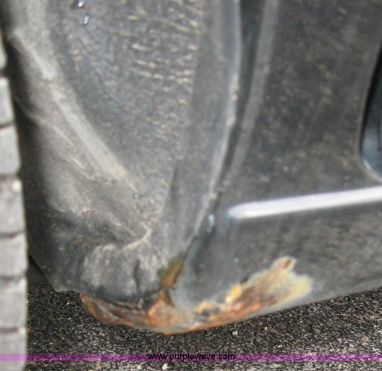 image for item 2018 1999 Lincoln Continental