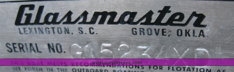 image for item 3266 1971 Glass Master 15' tri-hull walk through boat