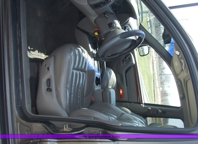 image for item 6558 1999 Jeep Grand Cherokee Limited
