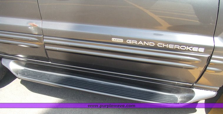 image for item 6558 1999 Jeep Grand Cherokee Limited