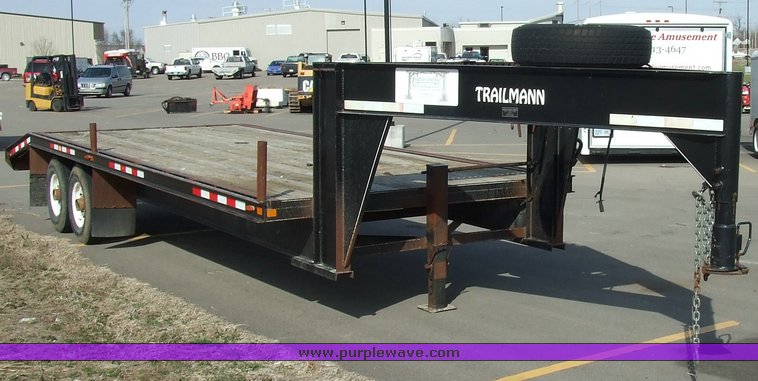 image for item 6559 Trailmann gooseneck trailer
