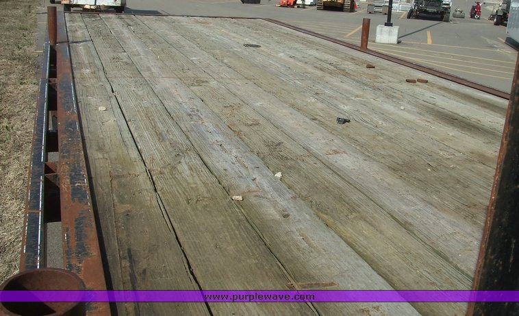 image for item 6559 Trailmann gooseneck trailer