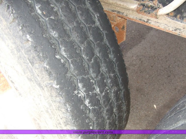 image for item 6559 Trailmann gooseneck trailer