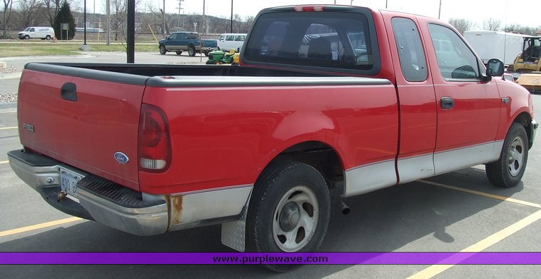 image for item 6666 1997 Ford F150 XL extended cab pickup