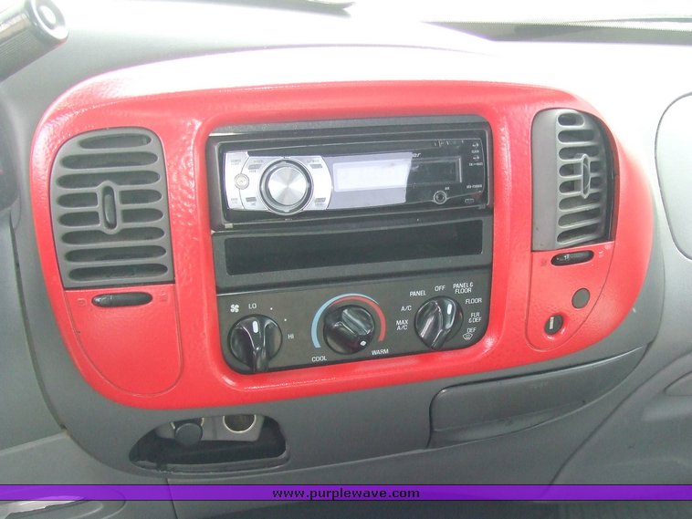 image for item 6666 1997 Ford F150 XL extended cab pickup