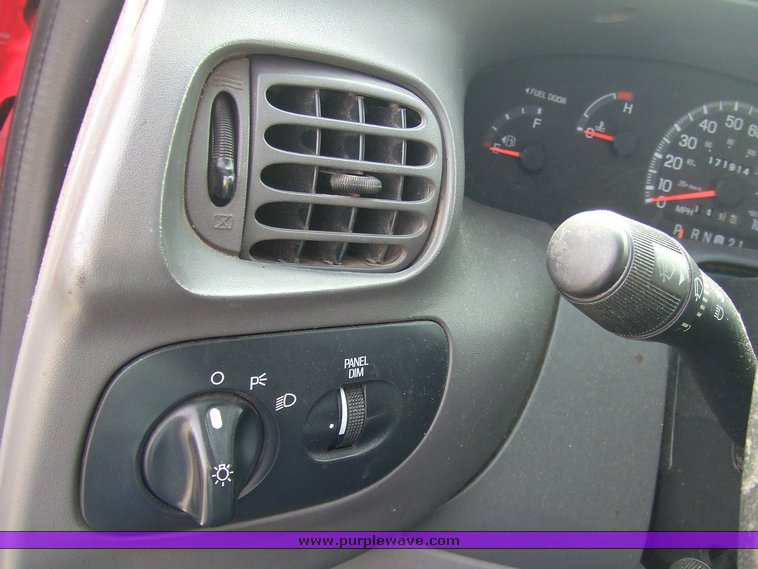 image for item 6666 1997 Ford F150 XL extended cab pickup